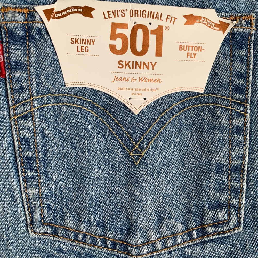 501 Light Wash Levi Jeans